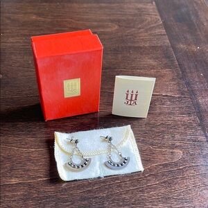 James Avery Elegant Silver Earrings